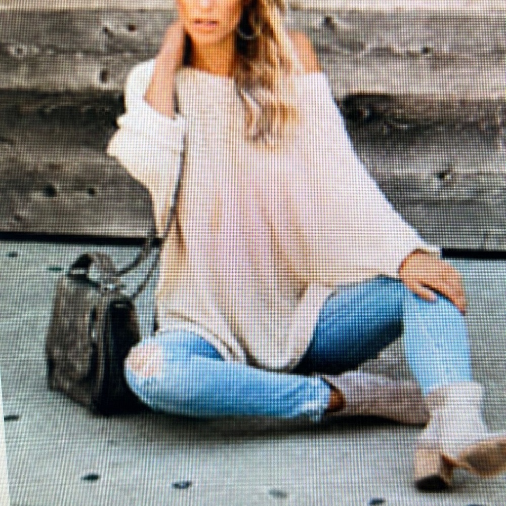 Knit sweater